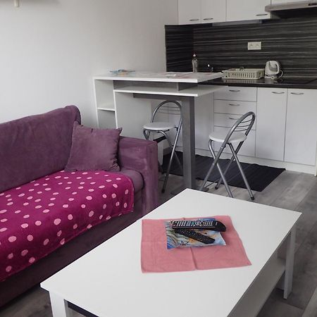 Cozy Apartment Bratislava Exterior photo